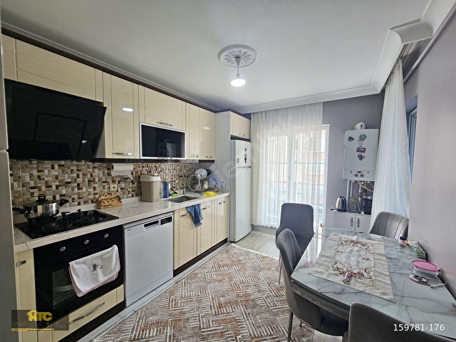 *HTCden ARAKAT ÖNCEPHE İSKANLI MERKEZİN GÖBEĞİNDE FIRSAT 3+1* - Görsel 4
