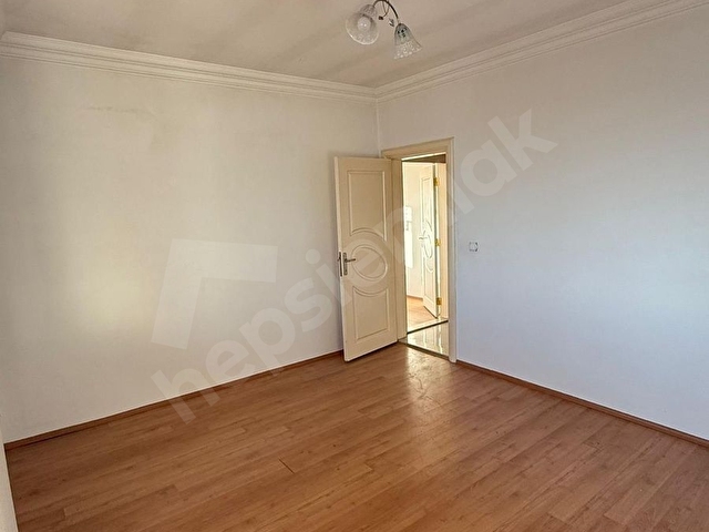 DEĞİRMİÇEMDE 3+1 KİRALIK BAKIMLI TERASLI ASANSÖRLÜ DAİRE - Görsel 19