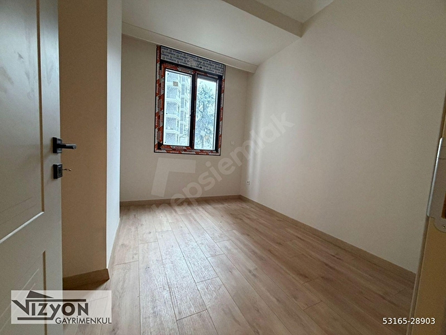 VİZYONDAN FIRSAT BOSTANCIDA SIFIR BİNADA BALKONLU E.BANYOLU 3+1 - Görsel 14