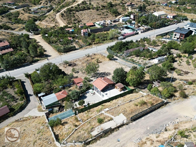ÖZ GAYRİMENKULDEN DOĞAL YAŞAM ALANI TAKASLI SATILIK VİLLA - Görsel 21