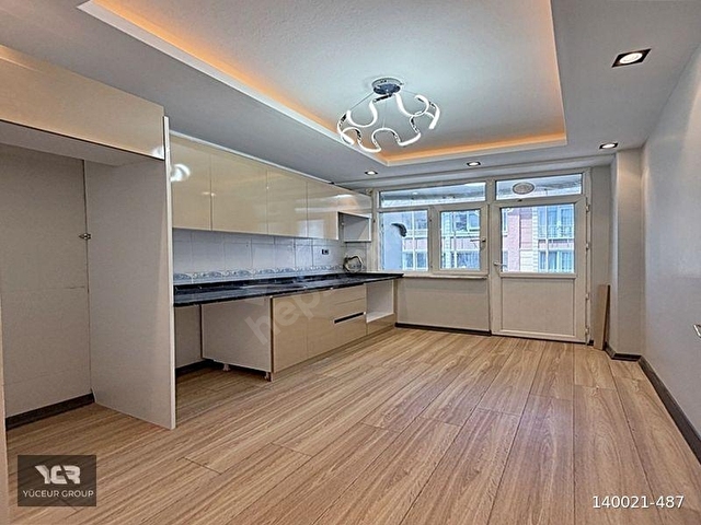 YÜCEUR YAPIDAN METROBÜSE 10 DK ÖZEL DEKORLU KREDİYE UYGUN 2+1 ! - Görsel 8