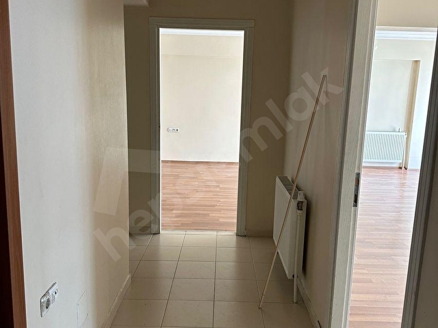 AYDIN EFELER MAHALLESİ SİTE İÇİ 3₺1 DOĞALGAZLI KİRALIK DAİRE - Görsel 2