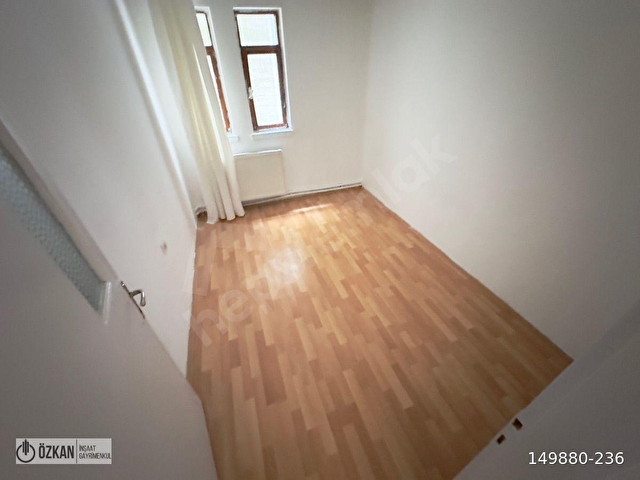 KIBRIS CAD. MANTOLAMALI BAĞIMSIZ SALON 2+1 SATILIK DAİRE - Görsel 11
