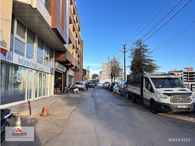 Trabzon sanayi Mah.eski otogar arkasında satılık komple bina - Görsel 4