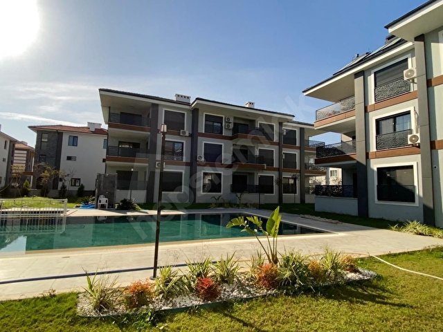 EGE İNŞAATTAN SATILIK AYRI MUTFAKLI HAVUZLU 2+1 DAİRE