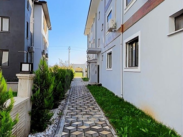 EGE İNŞAATTAN SATILIK AYRI MUTFAKLI HAVUZLU 2+1 DAİRE - Görsel 11