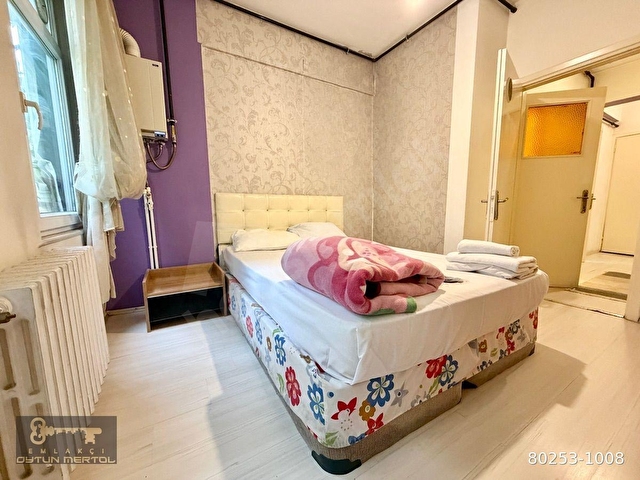 KADIKÖYDE ISKELEYE YAKIN GENİŞ 1+1 AYRI MUTFAKLI ARA KAT DAİRE - Görsel 16