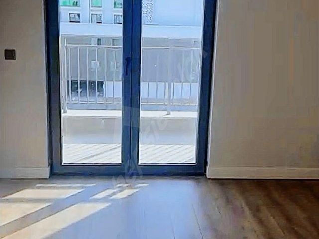BAŞAKŞEHİR EMLAK KONUT MEYDAN PROJESİNDE 2+1 SATILIK DAİRE - Görsel 14