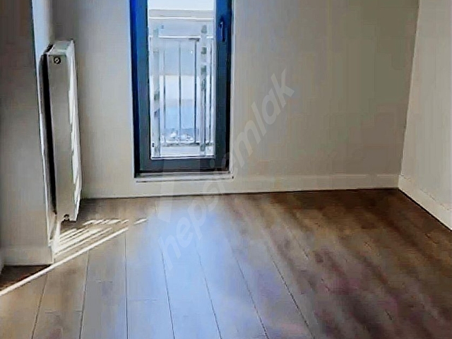 BAŞAKŞEHİR EMLAK KONUT MEYDAN PROJESİNDE 2+1 SATILIK DAİRE - Görsel 15