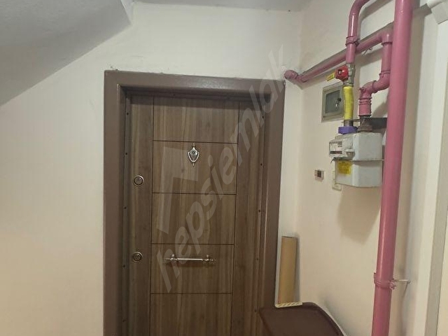 Mithatpaşa caddesi üzeri satılık 3 + 1 daire - Görsel 6