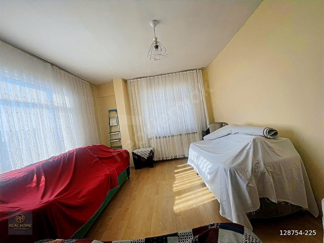 MUHTEŞEM MANZARALI ÜÇ CEPHELİ ÖNÜ AÇIK 2+1 90 m2 SATILIK DAİRE