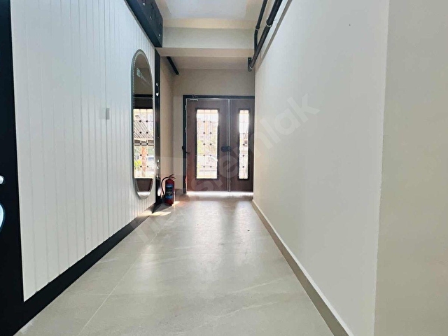 BAYRAKLININ PRESTİJLİ NOKTASINDA SIFIR 3+1 DAİRE - Görsel 16