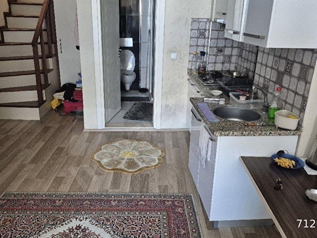 GAZİEMLAK TAN ORTA MAH KÖŞE  DOGALGAZLI  TERASLI FUL EŞYALI 1+1 60 M2 DUBLEKS DAİRE KİRALIKTIR - Görsel 5