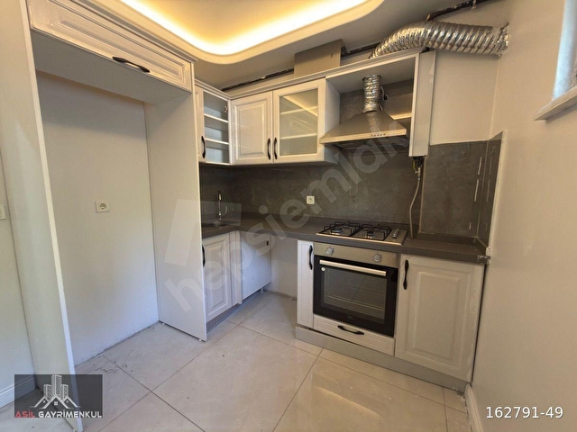 EYÜPSULTAN / ÇIRÇIR MAHALLESİ ( M7-METRO 200 METRE ) 2+1 DAİRE GÜZEL KONUM... - Görsel 26