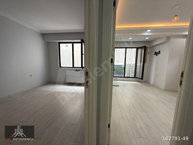 EYÜPSULTAN / ÇIRÇIR MAHALLESİ ( M7-METRO 200 METRE ) 2+1 DAİRE GÜZEL KONUM... - Görsel 11