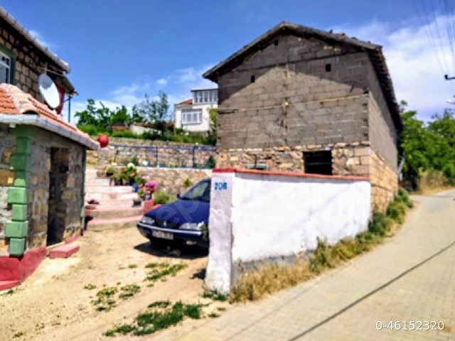 2 katlı taş köy evi - Görsel 13