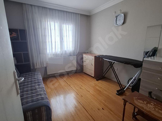 BORNOVA EVKA4 KİRALIK FUL EŞYALI DAİRE - Görsel 8