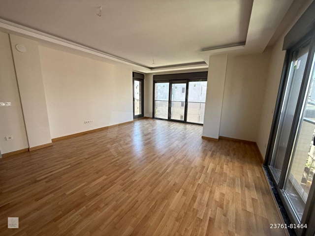 SUADİYE SAHİLİN EN PRESTİJLİ LOKASYONUNDA ARMADADAN SIFIR DAİRE - Görsel 2