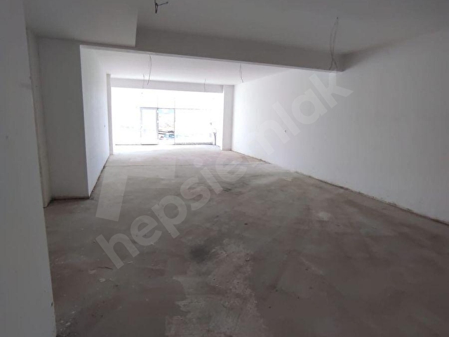 YAKACIKDA/KUZEY YILDIZI CADDE CEPHELİ, HER İŞE UYGUN, ZEMİN KAT 120 m2 DÜKKAN - Görsel 6