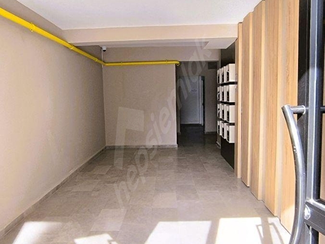 Kütahya Merkez Hacıazizler Mahallesi Manzara Koru Site İçi Ara Kat 2+1 Amerikan Mutfak Kiralık Daire - Görsel 9