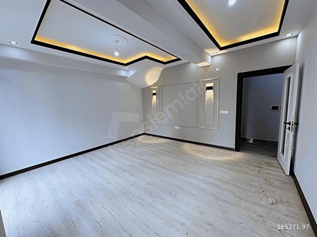 LUXORA BAŞİSKELE FATİHDE SATILIK 2+1 120M² BAHÇE DUBLEKS