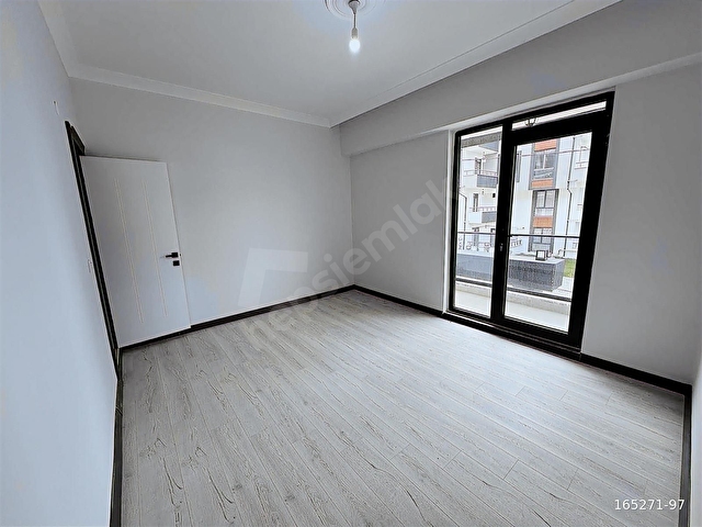 LUXORA BAŞİSKELE FATİHDE SATILIK 2+1 120M² BAHÇE DUBLEKS - Görsel 20