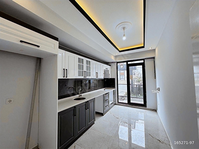 LUXORA BAŞİSKELE FATİHDE SATILIK 2+1 120M² BAHÇE DUBLEKS - Görsel 5