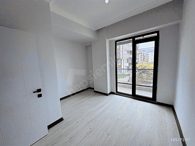 LUXORA BAŞİSKELE FATİHDE SATILIK 2+1 120M² BAHÇE DUBLEKS - Görsel 16