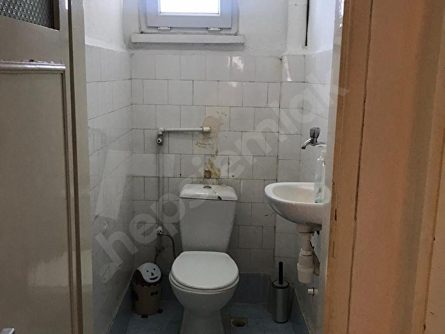 KOLEJ METROSUNA YÜRÜME MESAFESİNDE FULL EŞYALI 3+1 KİRALIK DAİRE - Görsel 19