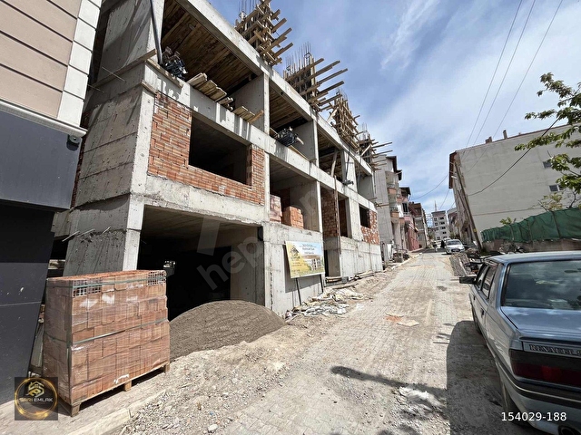 SARI EMLAKTAN CUMHURİYET MAH. SATILIK 164 m² BRÜT 3+1 LÜKS - Görsel 16