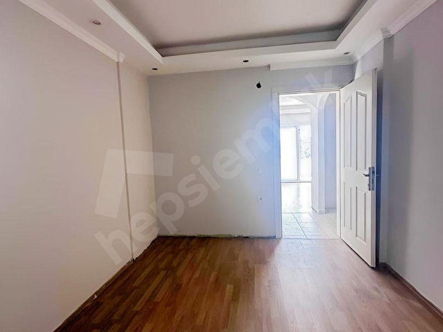 Ortakent Yakaköy mahallesinde 2+1 orta kat daire - Görsel 15