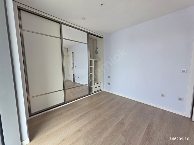 Manzara Adalarda Kiralık BÜYÜK 1+1 Balkonlu Kartalda - Görsel 2
