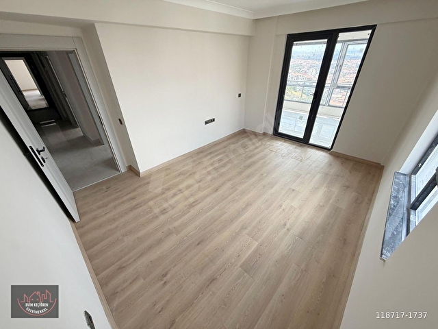HEM LOKASYON HEM KONFOR! METRO YAKINI MANZARALI 3+1 SİTE DAİRESİ - Görsel 23