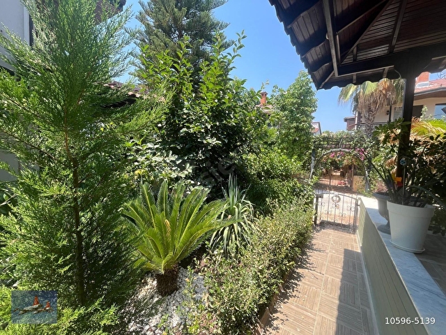 ANTALYA DÖŞEMALTI DA SATILIK VİLLA TRİPLEX MÜSTAKİL BAHCELİ ISITMA SOĞUTMA SİSTEMLİ HEMEN TAŞINILIR - Görsel 8