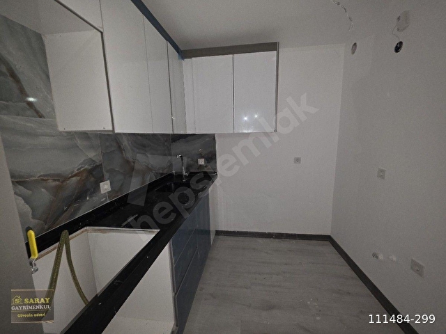 SARAY GAYRUMENKULDE,,DEN ESAT CADDESİ ÜZERİNDE SATILIK SIFIR 1+1 DAİRE - Görsel 10
