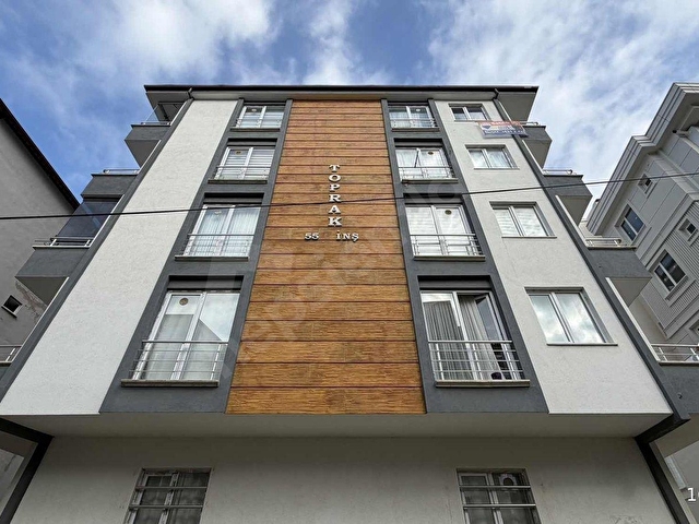SATILIK |TRAMVAY 1 SOK. SAHİL 5 DK. EŞYALI 55 m² ÇİFT BALKON 1+1 - Görsel 2