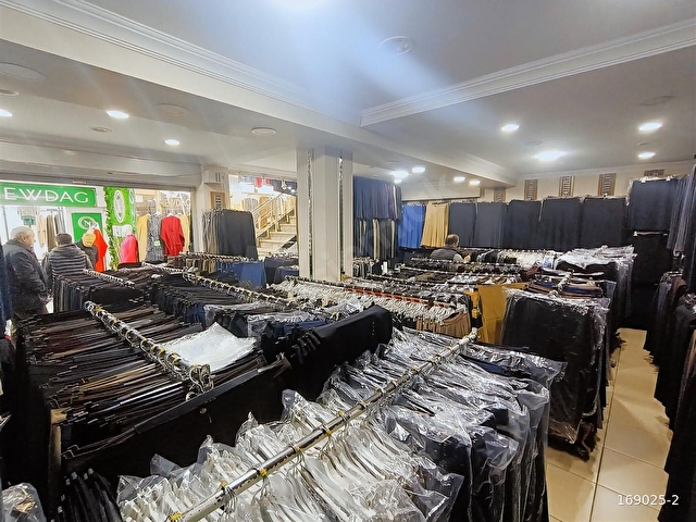 Ticaretin Merkezinde Satılık 55m² ve 10m² Çift Dükkan - Görsel 17
