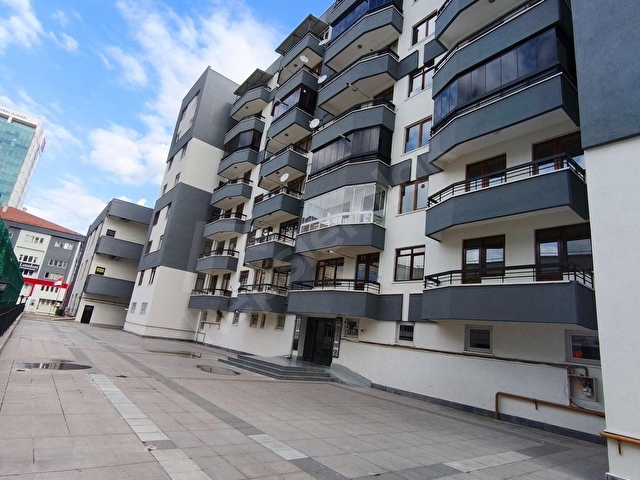 BEYCANOĞLU PLAZADA MERKEZİ LOKASYONDA KİRALIK 3+1 BÜRO/OFİS - Görsel 2