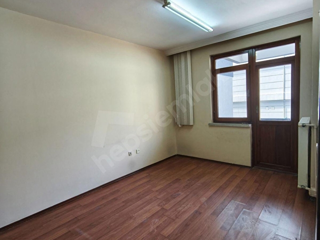 BEYCANOĞLU PLAZADA MERKEZİ LOKASYONDA KİRALIK 3+1 BÜRO/OFİS - Görsel 20