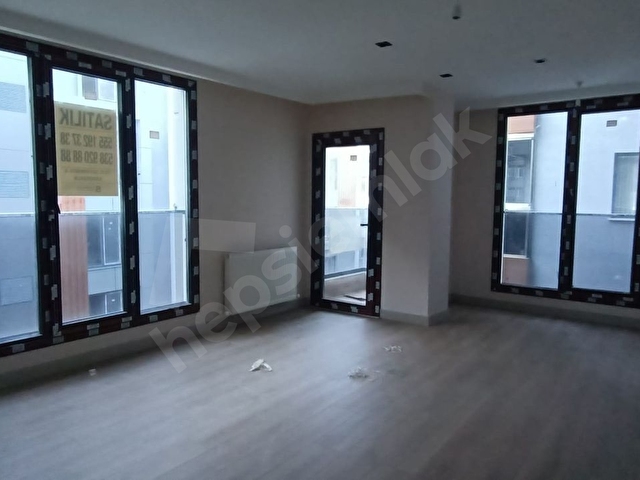 BAHÇELİEVLER MERKEZ MAHALLESİNDE GENİŞ 3+1 ARAKAT DAİRE - Görsel 6