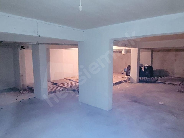 GOLD EMLAKTAN KURTULUŞ MAH. 235 M2 11 M CEPHELİ KİRALIK DÜKKAN - Görsel 15