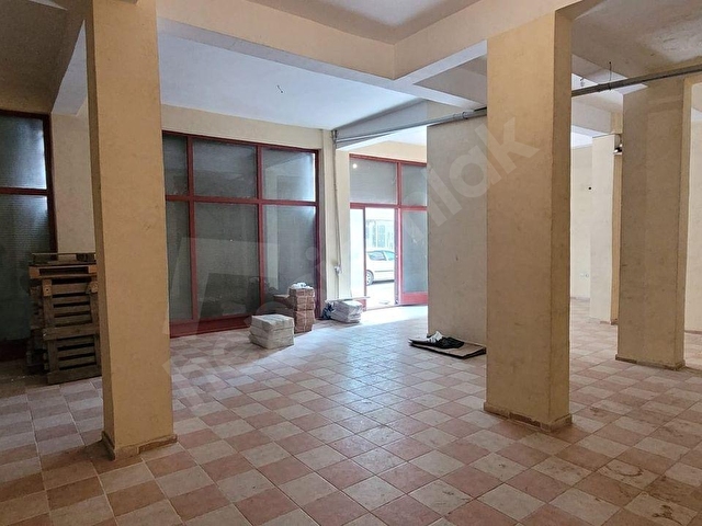 GOLD EMLAKTAN KURTULUŞ MAH. 235 M2 11 M CEPHELİ KİRALIK DÜKKAN - Görsel 9