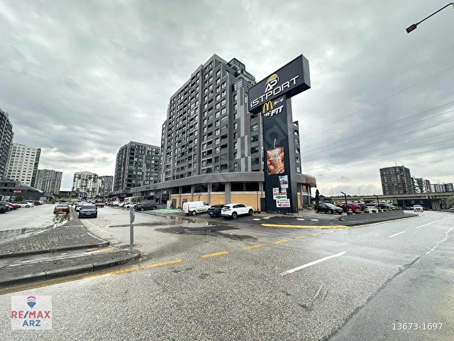 AP ISTPORT TERAS BÜYÜK TİP KİLERLİ GİYİNME ODALI SATILIK DAİRE - Görsel 2