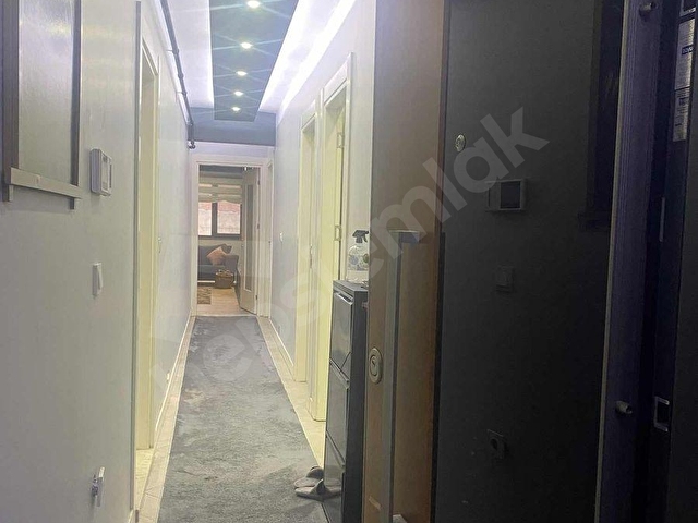 ANA CADDE ÜZERİ 3+1 3 YAŞINDA METRO 35 EMLAKTAN SATILIK - Görsel 29