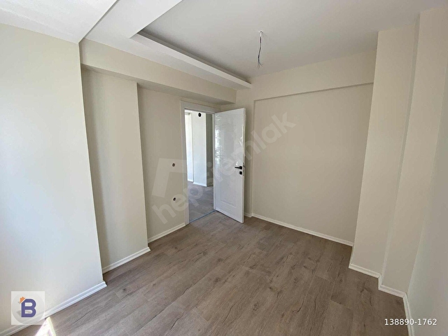 BULUT EMLAKTAN ULAŞIMA YAKIN SIFIR ARAKAT 1+1 SATILIK DAİRE - Görsel 15