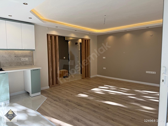 HATAY DA SIFIR AYARINDA LÜKS TADİLATLI PARK MANZARALI DAİRE - Görsel 4