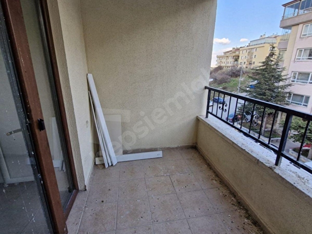 SOYLUDAN DİKMEN CADDESİ YAKINI 6+1 300M2 ASANSÖRLÜ AÇIK-KAPALI OTOPARKLITERASLI DUBLEKS SATILIK - Görsel 6