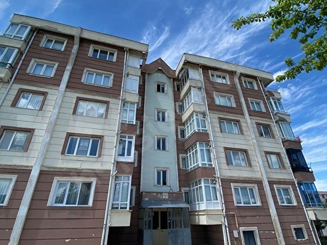 DÖNÜŞÜMDEN BAHÇEŞEHİRDE 3+1 SATILIK DAİRE - Görsel 3