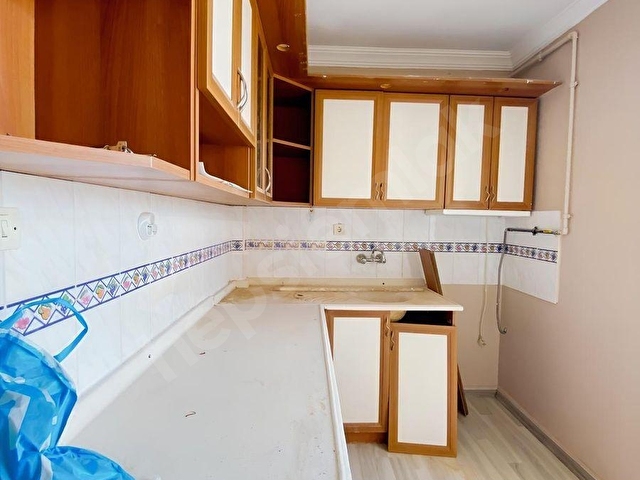 DÖNÜŞÜMDEN BAHÇEŞEHİRDE 3+1 SATILIK DAİRE - Görsel 9