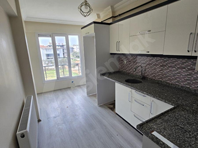 SEYİTAHMET MAH. 2+1 ÖN CEPHE ARA KAT KİRALIK DAİRE - Görsel 5